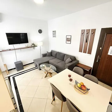 Durres Qered Apartments By As