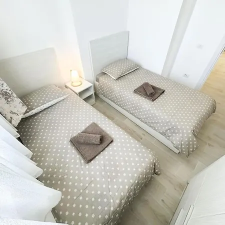 Durres Qered Apartments By As Golem (Tirana)