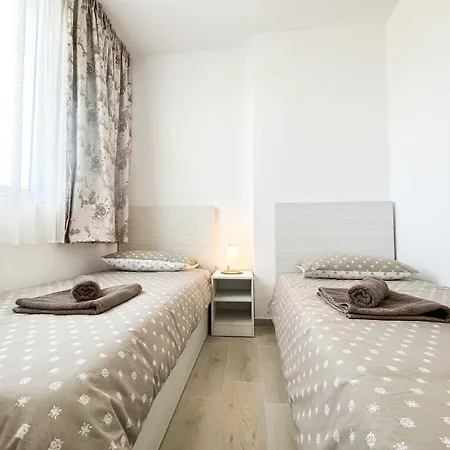 Durres Qered Apartments By As Apartment Golem (Tirana)