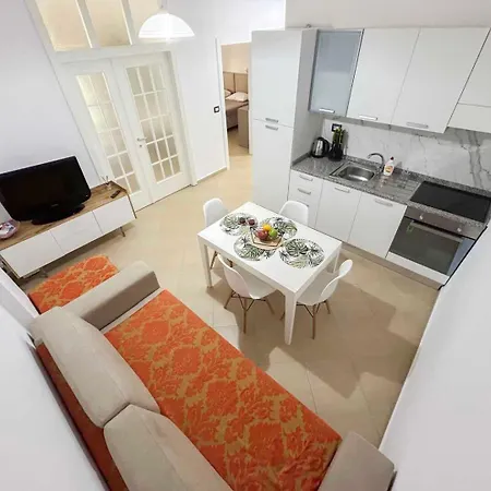 Durres Qered Apartments By As * Golem (Tirana)
